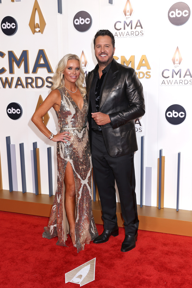 CMA Awards 2023, Caroline Boyer and Luke Bryan
