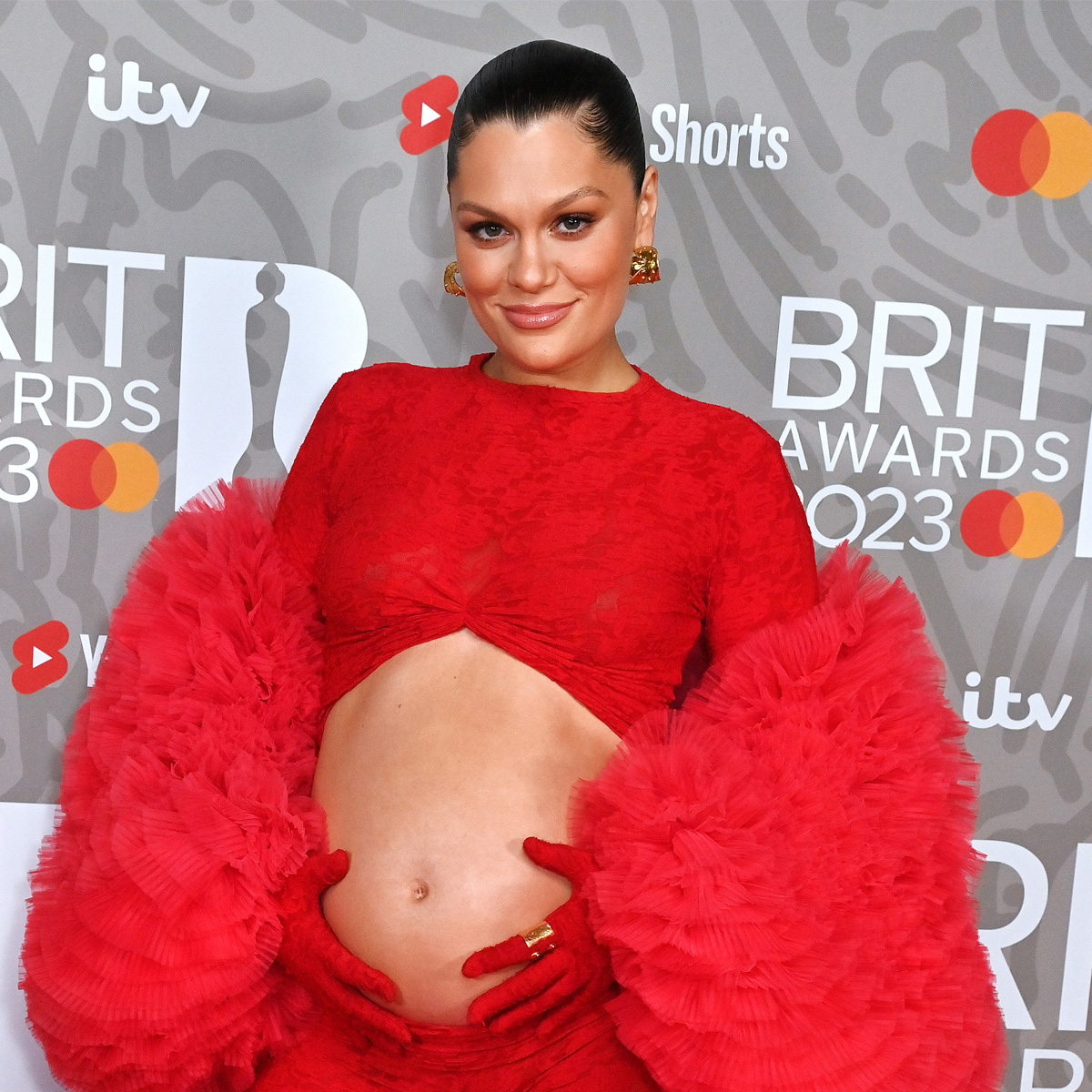 Pregnant Jessie J Reacts to Haters Calling Her Nude Pic Inappropriate