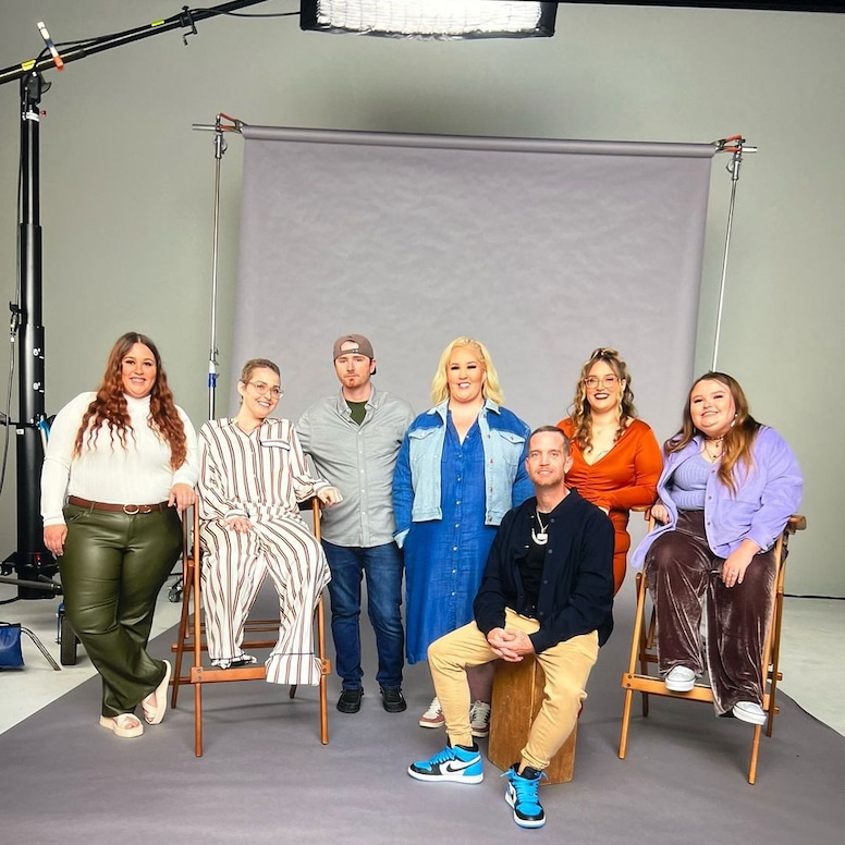 Mama June, Anna Chickadee Cardwell, Alana Thompson, Family, Instagram