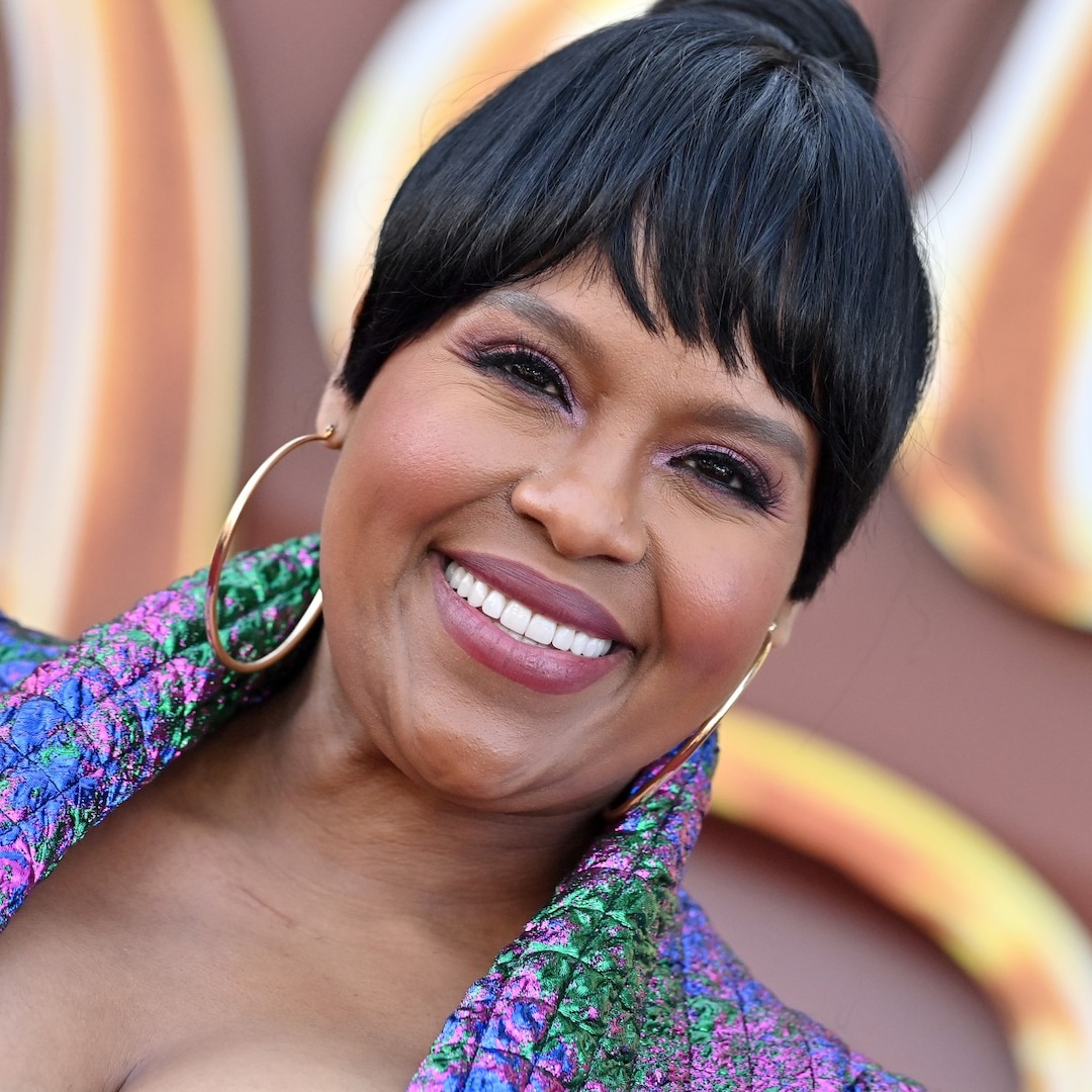 Наташа Ротуел удължава престоя си Актрисата която трябва да повтори