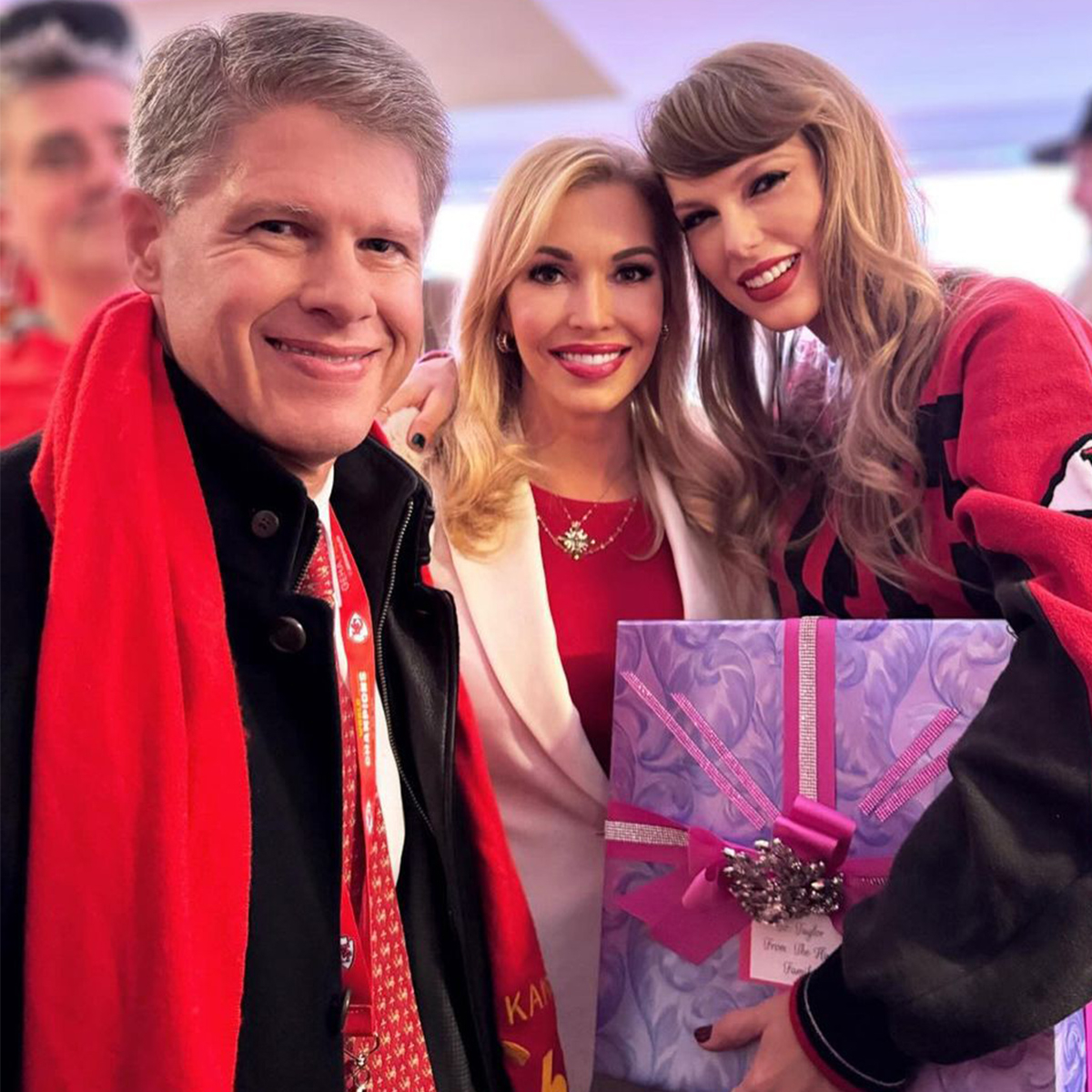 The Best Taylor Swift Fan Gifts To Celebrate Christmas 2023