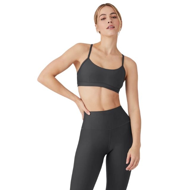 Alo Yoga is having a massive sale! These are the top 10 styles to buy  before they sell out - Yahoo Sports