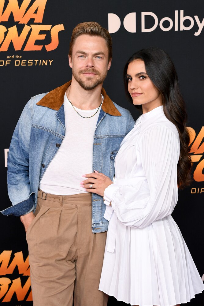 Derek Hough compartilha planos familiares com a esposa “milagrosa” Hayley Erbert