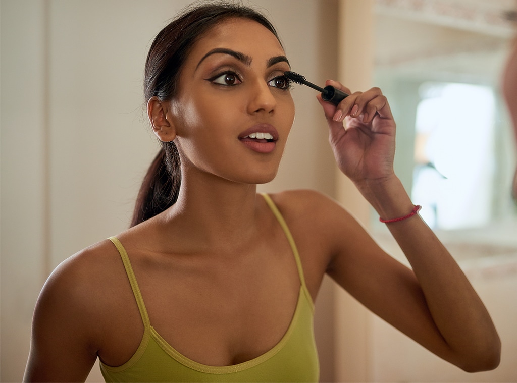 E! Insider Shop: It Cosmetics Mascara Deal