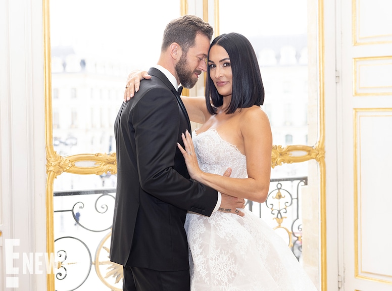 Nikki Bella Gets Married To Artem Chigvintsev In Wwe Reality Show Season Finale 3 Nikki Bella Gets Married To Artem Chigvintsev In WWE Reality Show Season Finale 2