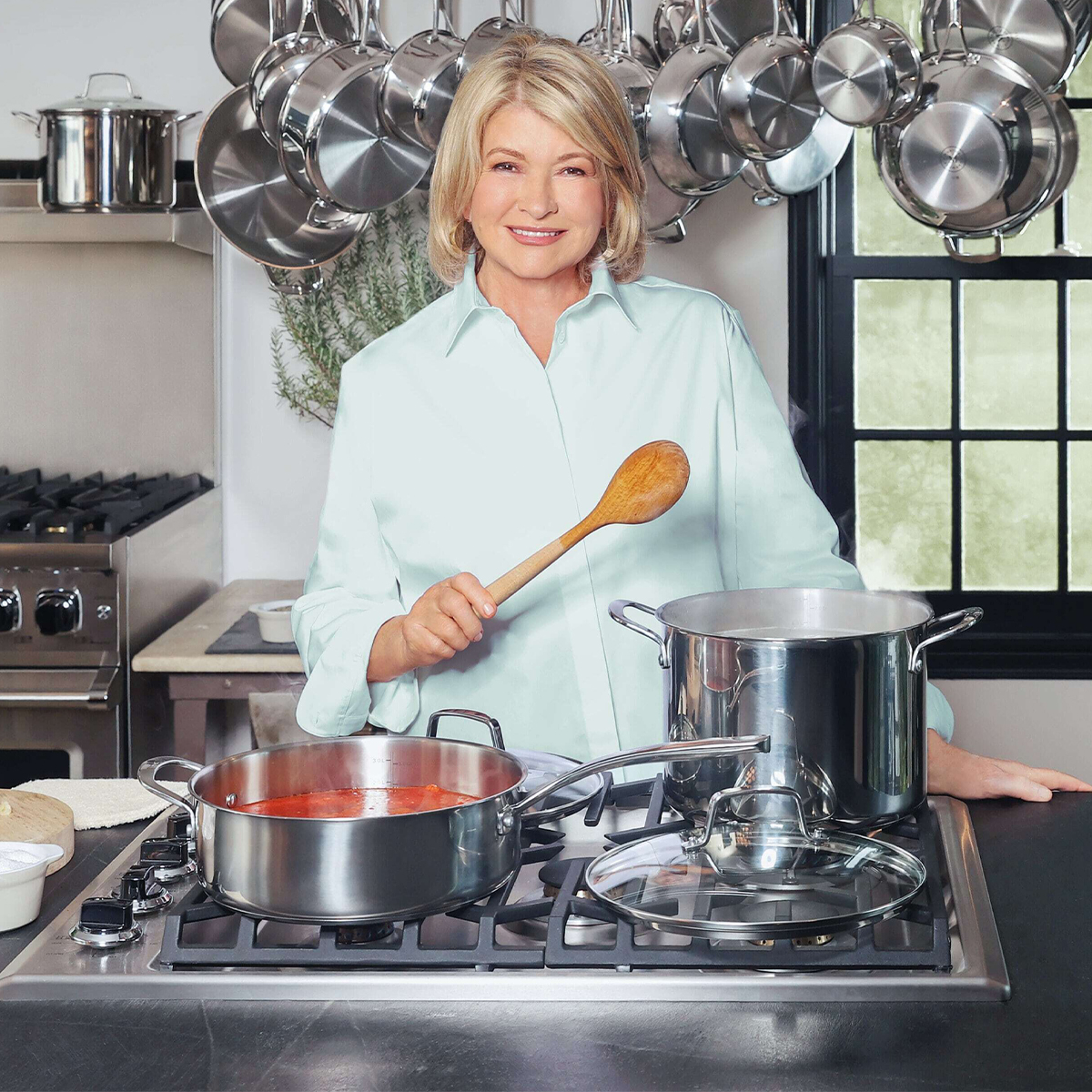 Martha Stewart Shares Life Hacks and Amazon Favorites That Will Elevate Your Living Space – E! Online