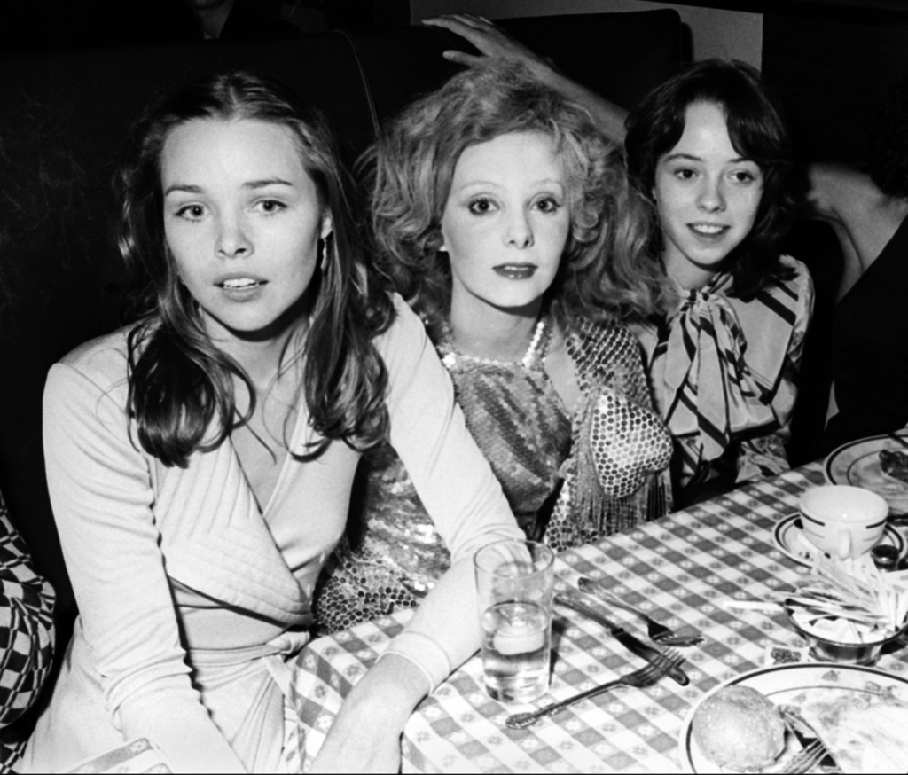 MIchelle Phillps, Genevieve Waite, Mackenzie Phillips, 1975