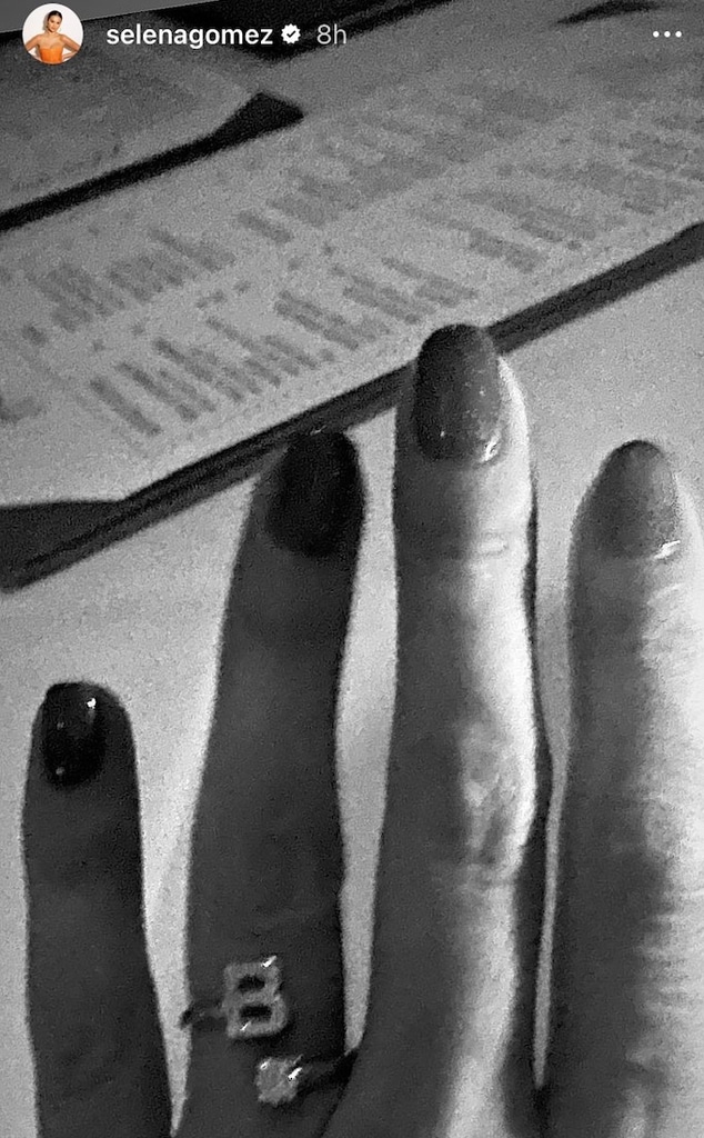 Selena Gomez, B Ring, Instagram Story