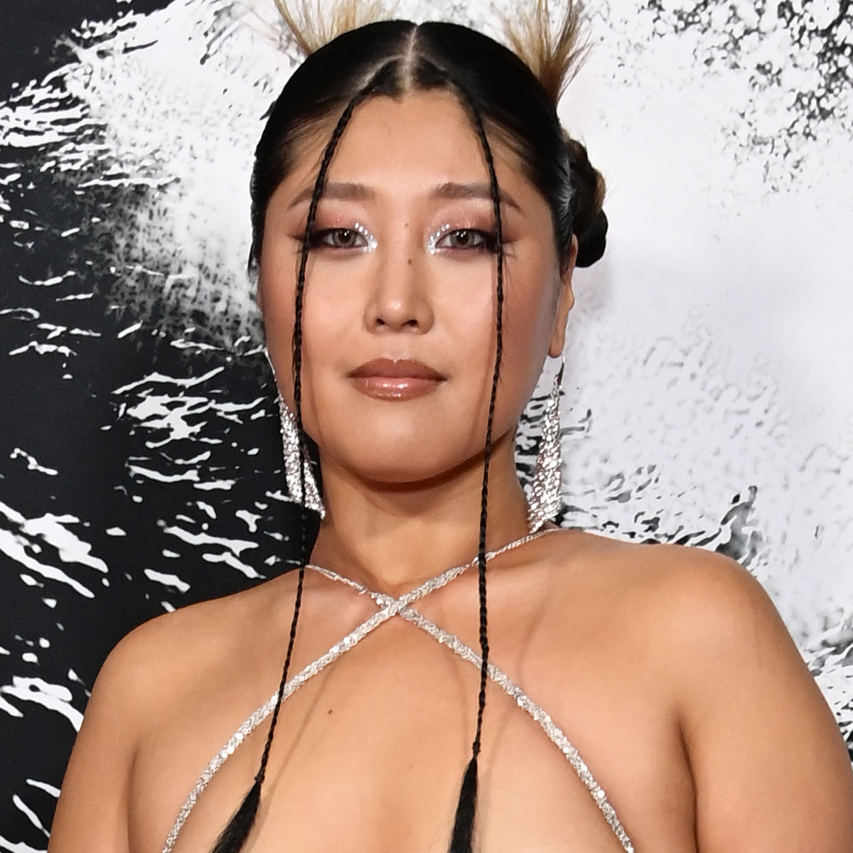 Cocaine Bear Actress Kahyun Kim Wears Bear-Shaped Nipple Pasties in Risqué Red Carpet Look – E! Online