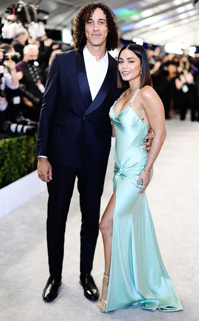 Cole Tucker, Vanessa Hudgens, 2022 SAG Awards, Couples