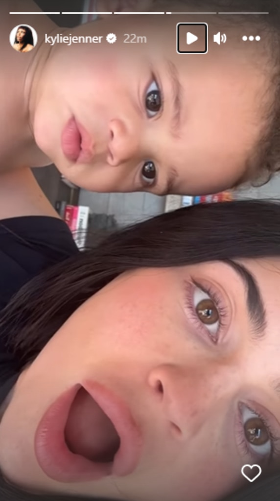 Kylie Jenner’s Italy Vacation With Kids Stormi and Aire Is Pure Amore