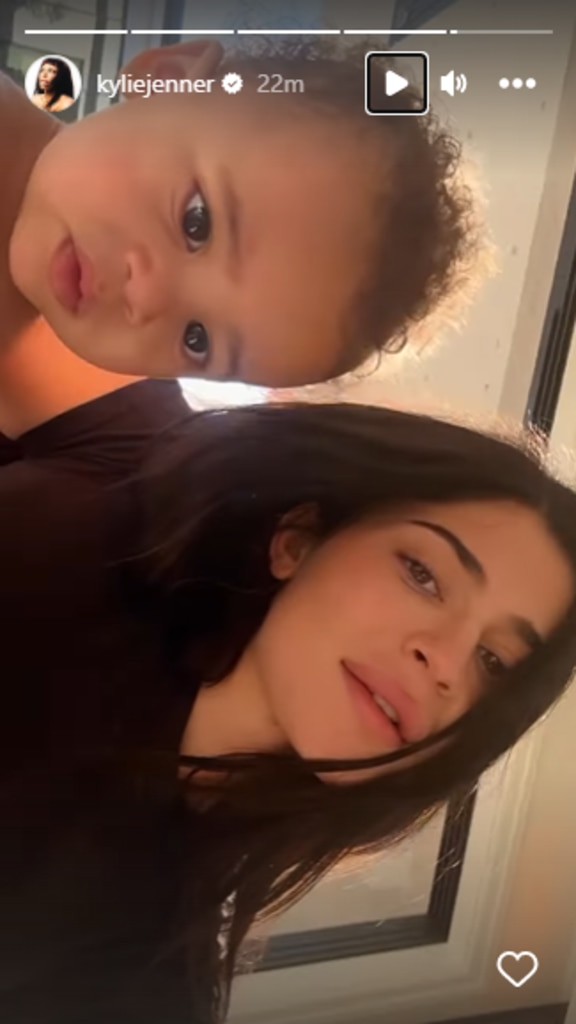 Kylie Jenner’s Italy Vacation With Kids Stormi and Aire Is Pure Amore