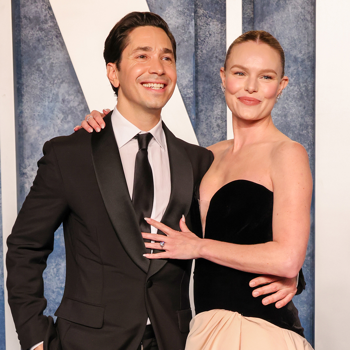 Kate Bosworth And Justin Long Spark Engagement Rumors At Oscars Party