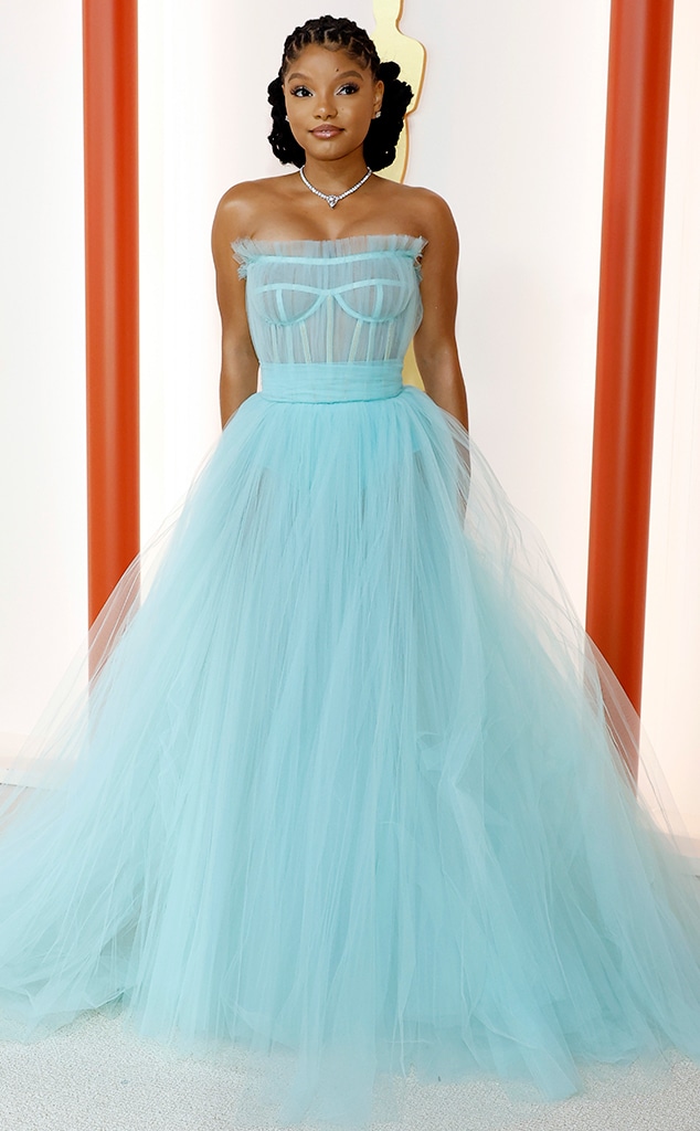 Halle Bailey Proves She's a Disney Princess in Stunning Oscars Gown - E! Online - CA