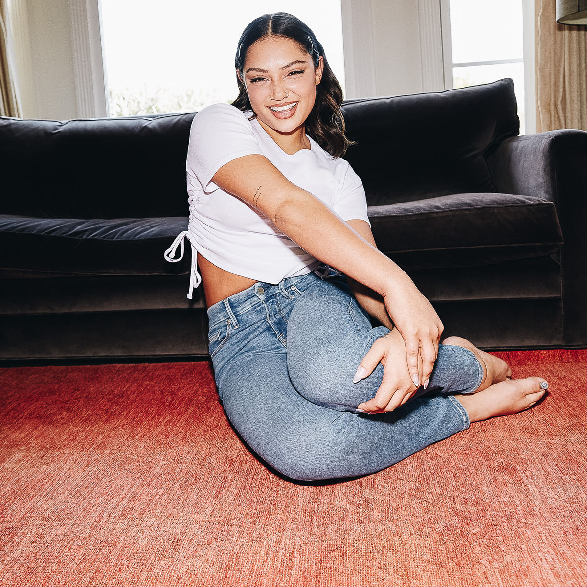 Avani Gregg on if Those Good American Jeans Really Stretch 4 Sizes