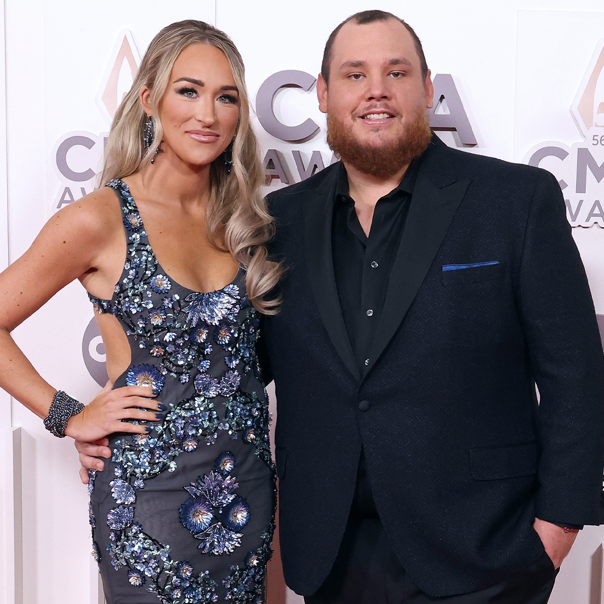 https://akns-images.eonline.com/eol_images/Entire_Site/2023220/rs_1200x1200-230320190521-Nicole-Hocking-and-Luke-Combs-1.jpg?fit=around%7C1200:1200&output-quality=90&crop=1200:1200;center,top
