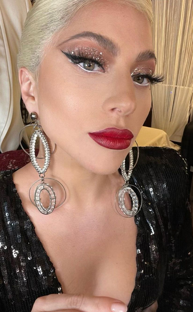 Migration T bibel TikTok's White Eyeliner Trend: Lady Gaga's Makeup Artist Shares Tips - E!  Online