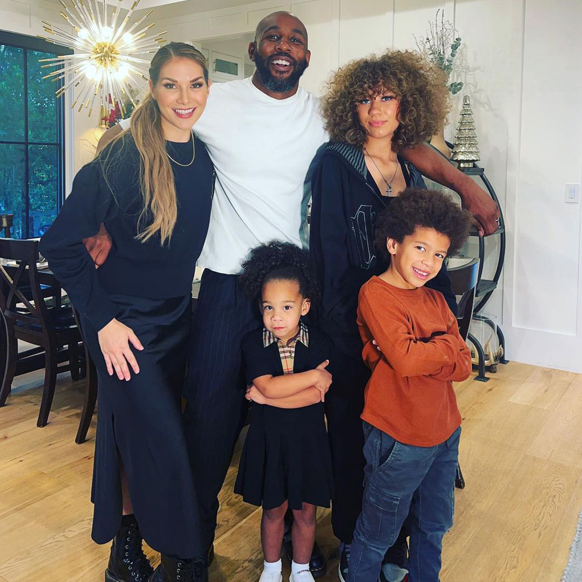 Allison Holker Shares Moving Message to Her 3 Kids After Stephen “tWitch” Boss’ Death – E! Online