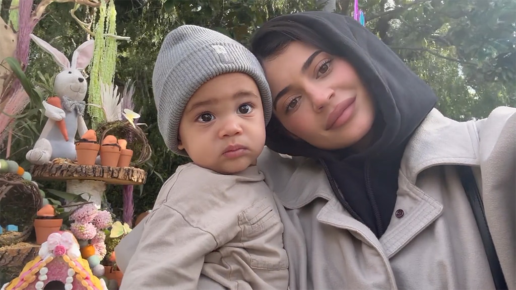 วันหยุดที่อิตาลีของ Kylie Jenner กับเด็กๆ Stormi และ Aire เป็นความรักที่บริสุทธิ์