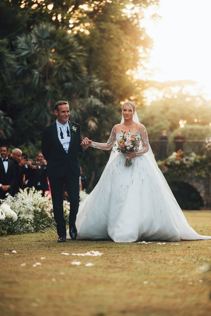 Photos from Guaynaa and Lele Pons' Star-Studded Wedding - E! Online