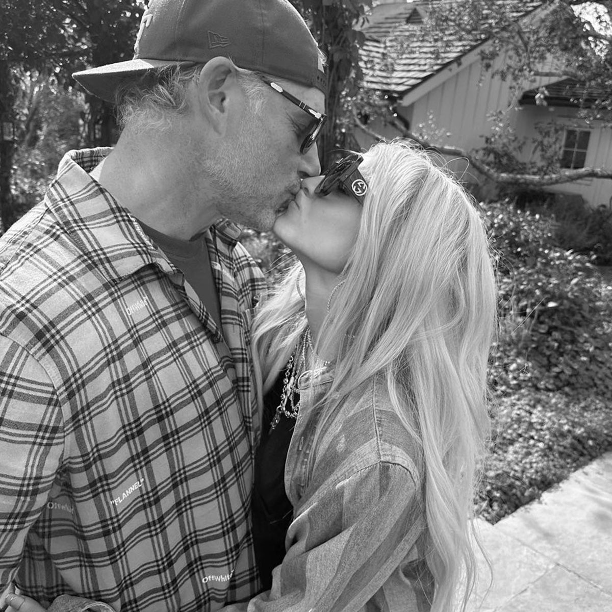 Jessica Simpson and Eric Johnson’s Steamiest Pics