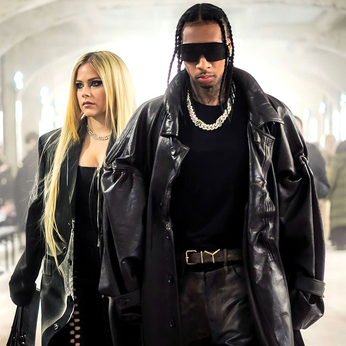 Avril Lavigne and Tyga Have a Twinning Fashion Week Moment After Kiss - E!  Online