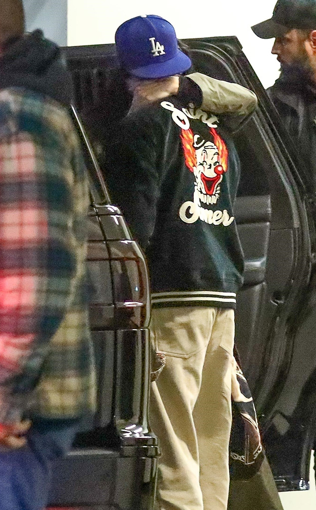 Kendall Jenner and Bad Bunny Enjoy Dinner with Friends at Sushi Park