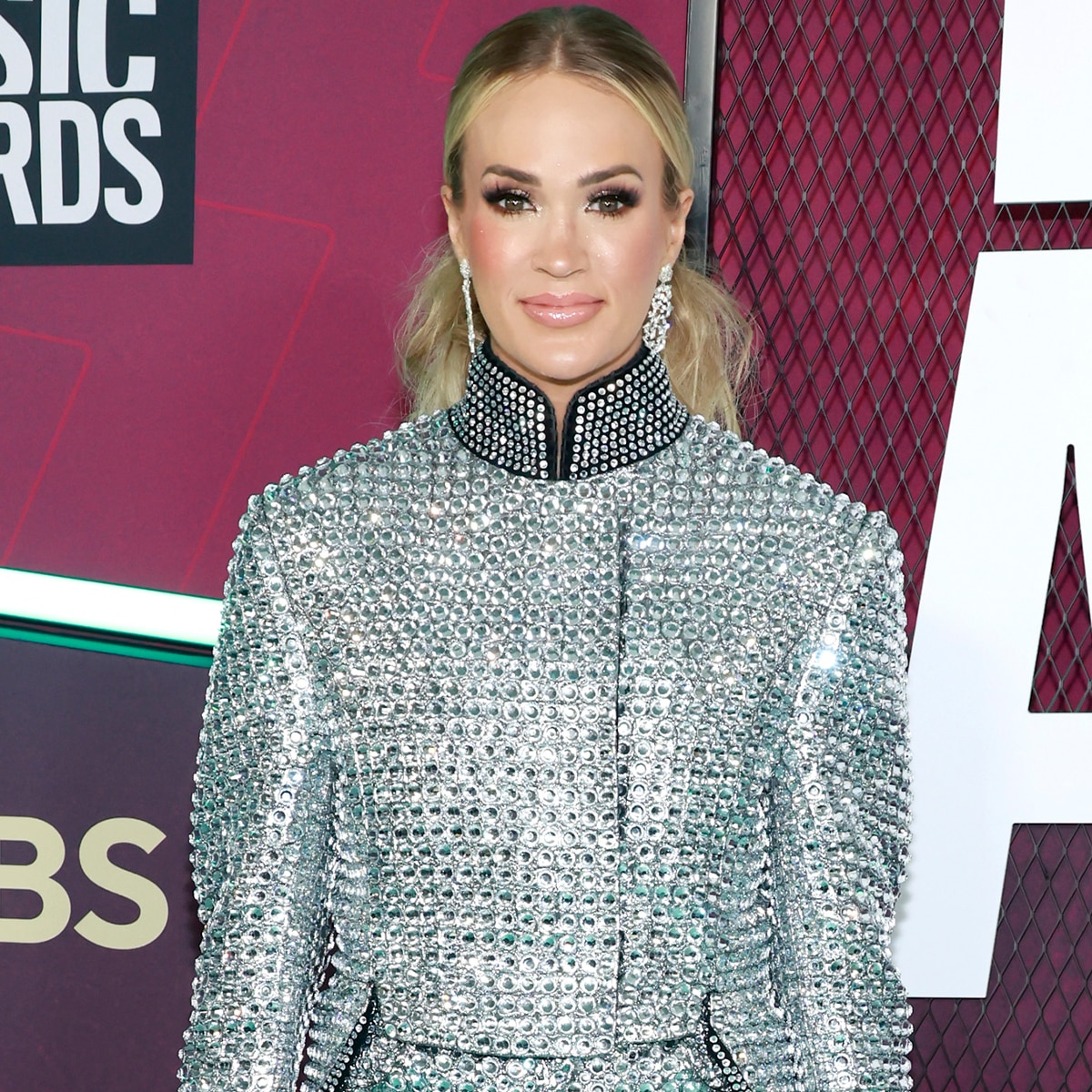 Carrie Underwood, 2023 CMT Music Awards, Red Carpet Fashion