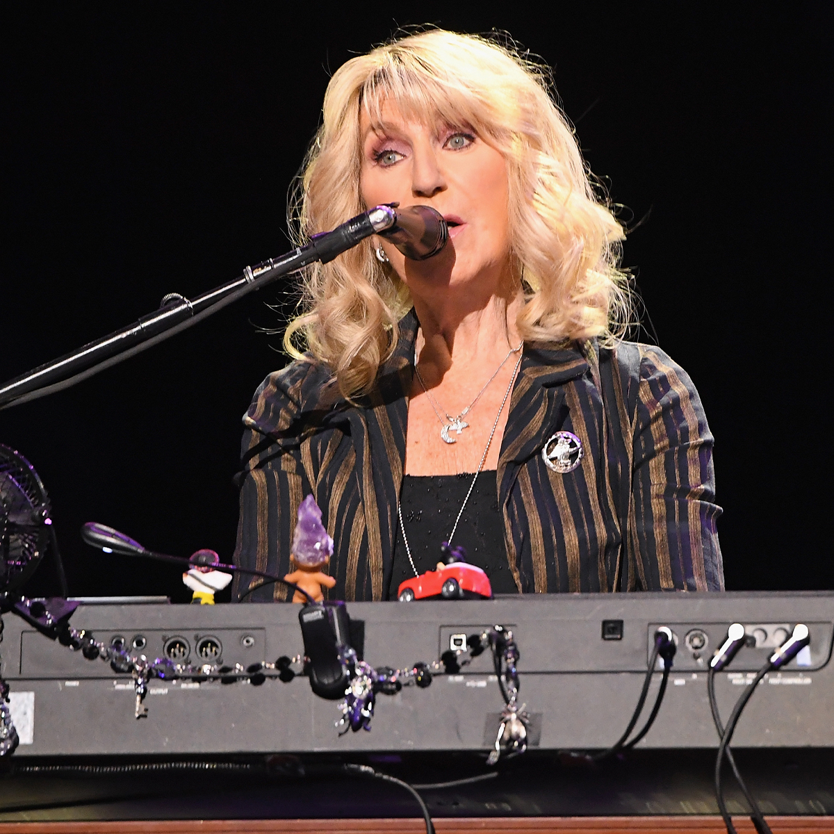 Fleetwood Mac Singer Christine Mcvies Cause Of Death Revealed