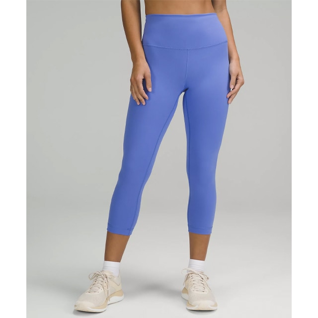 Attention all brands: it is 2022, if your leggings are not squat