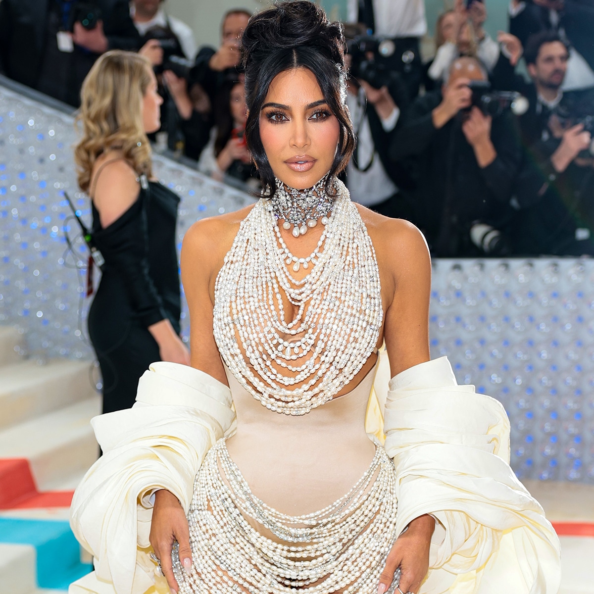 Kim kardashian met gala dress pregnant Clearance