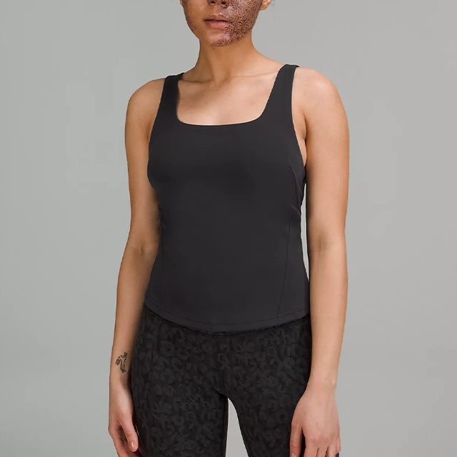 lululemon 未使用☆タグ付き サイズ4 未使用 タグ外しのみ lululemon align タンクトップ 4 - メルカリ