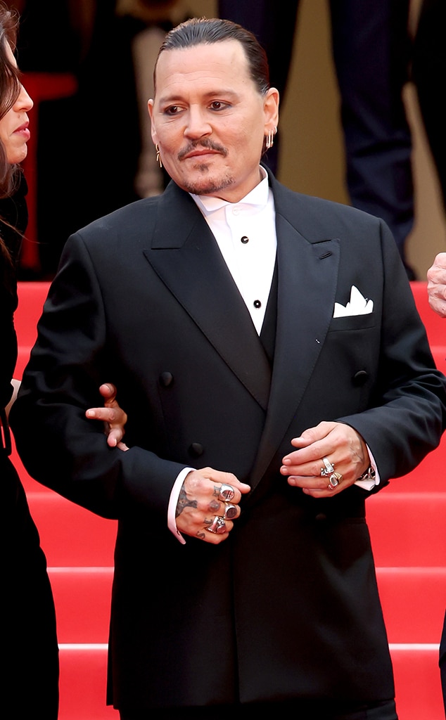 Who was johnny discount depp with at cannes