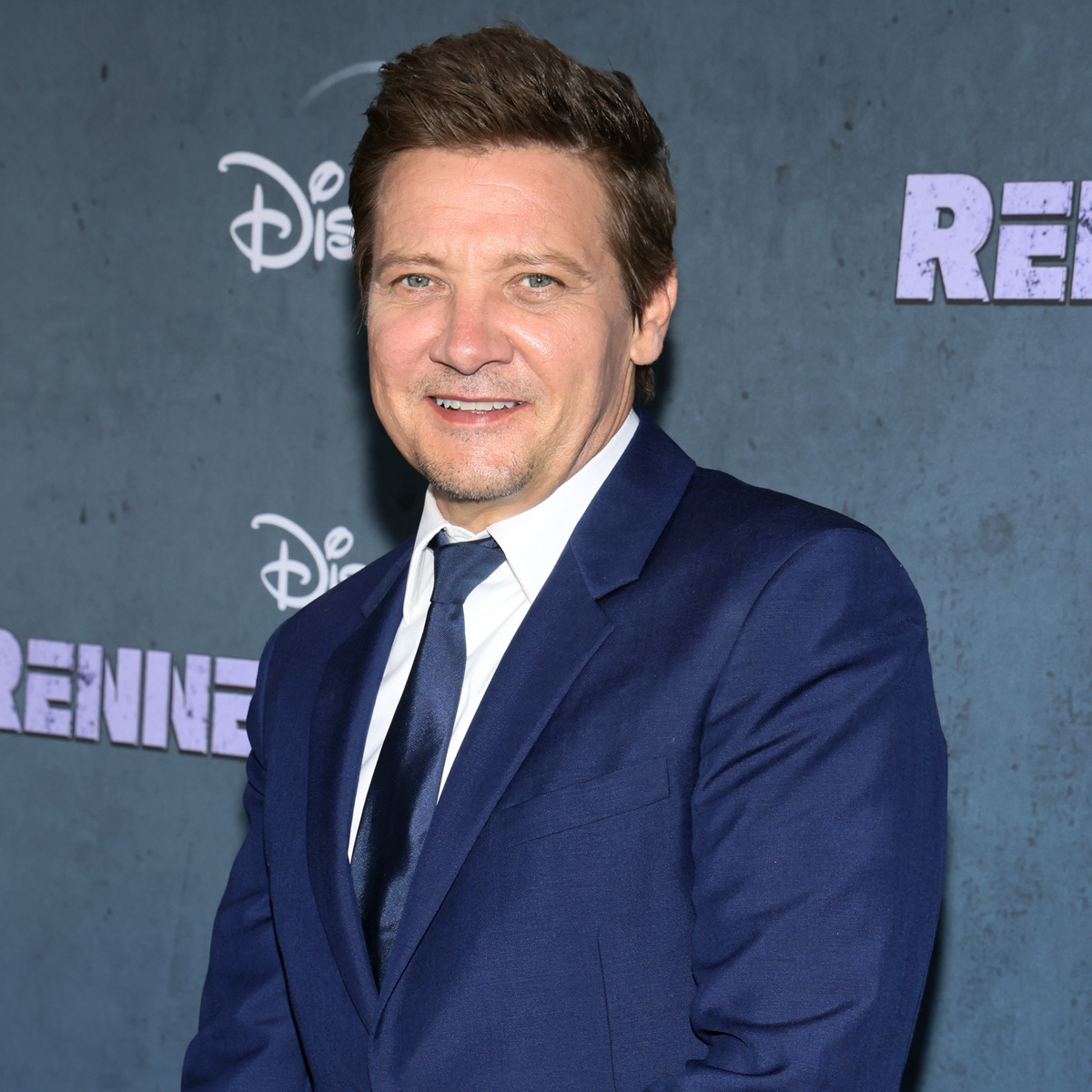 Jeremy Renner Jogs for the First Time Since Snowplow Accident