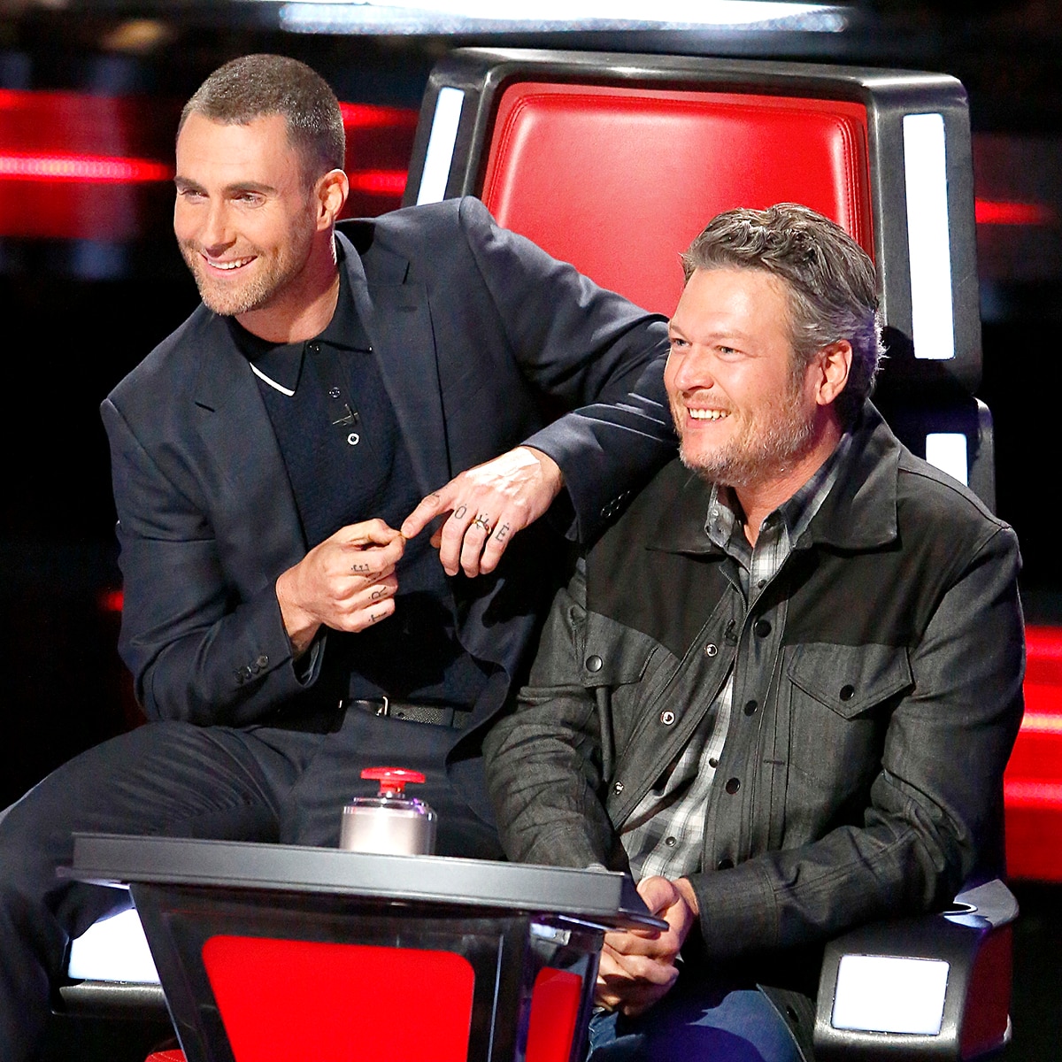 Blake Shelton, Adam Levine