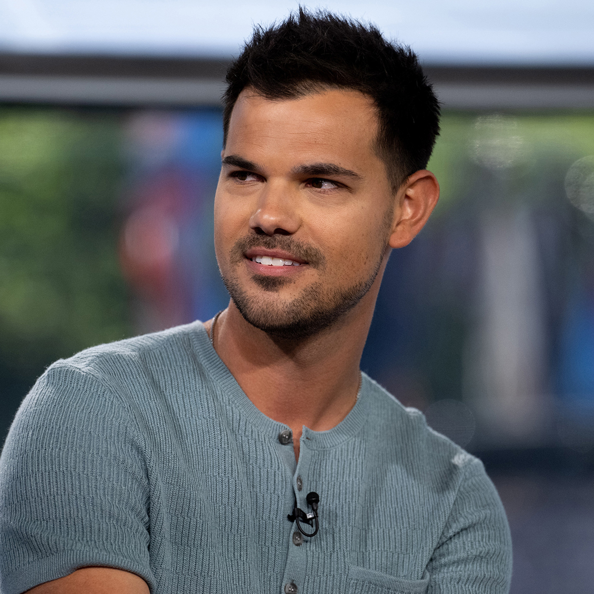 Taylor Lautner Calls Out Hateful Comments Saying He “Did Not Age Well”