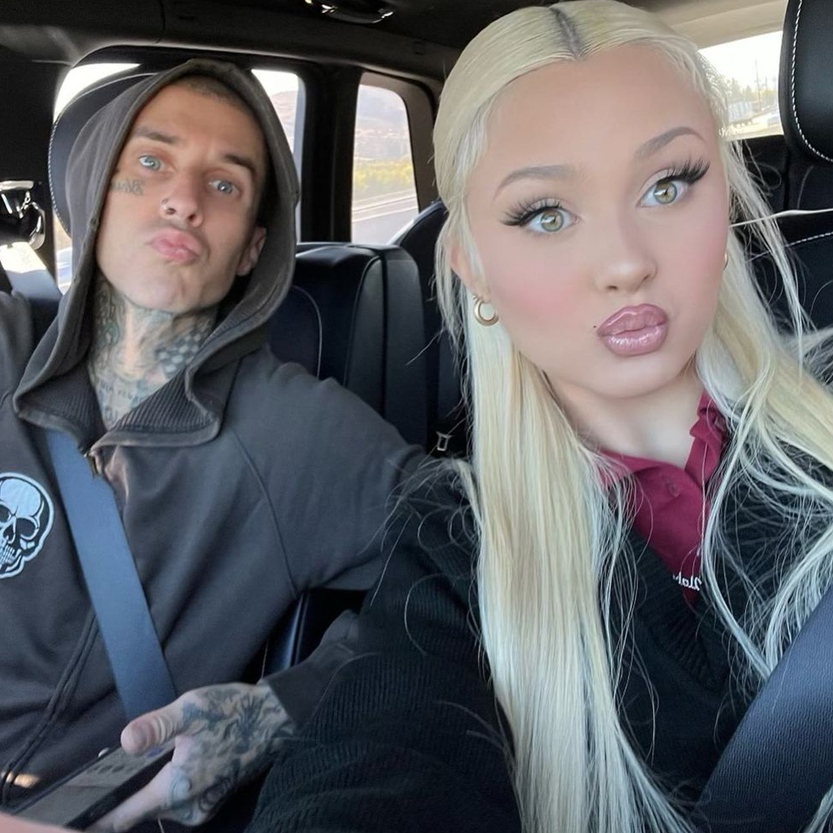 travis-barker-calls-alabama-his-twin-in-sweet-father-daughter-photos