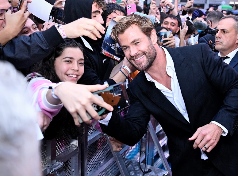 Chris Hemsworth, Madrid