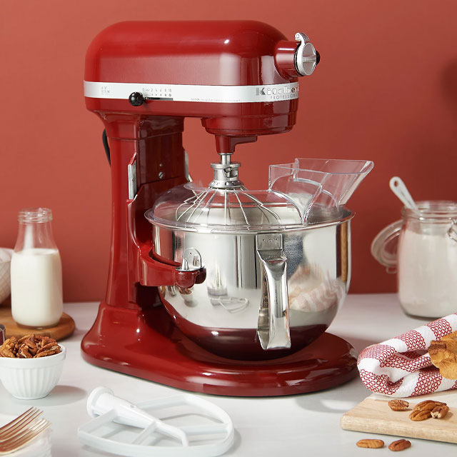Flash Deal: Don't Miss This $200 Discount on a KitchenAid Stand Mixer