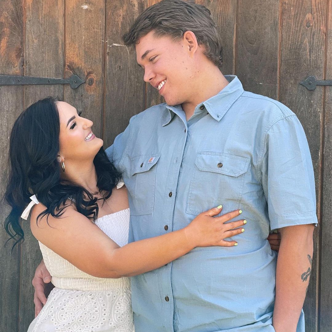 TikToker Mikayla Nogueira Details Visit With Her Husband Cody Hawken in Rehab – E! Online TikToker Mikayla Nogueira Details Visit With Her Husband Cody Hawken in Rehab – E! Online