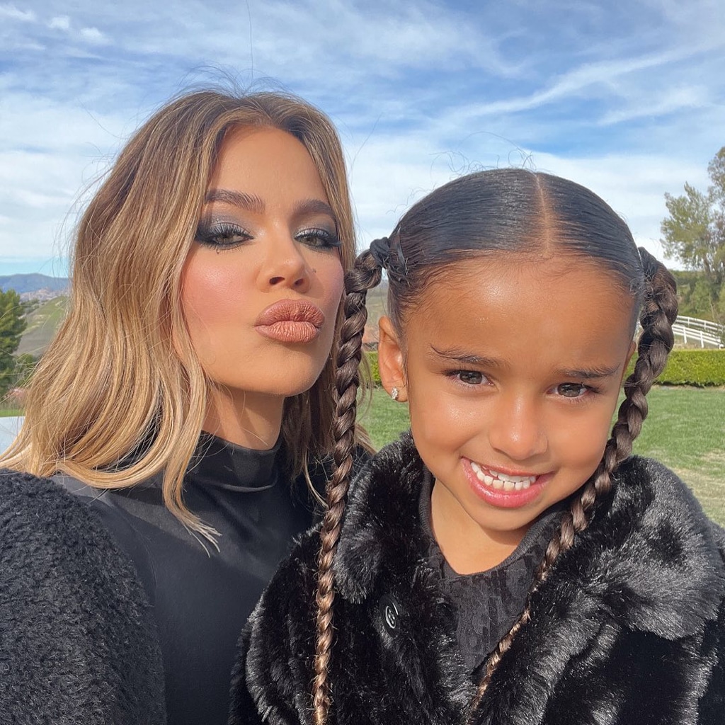 Mengapa Khloe Kardashian Merasa Seperti "Orang Tua Ketiga" bagi Keponakan Impiannya