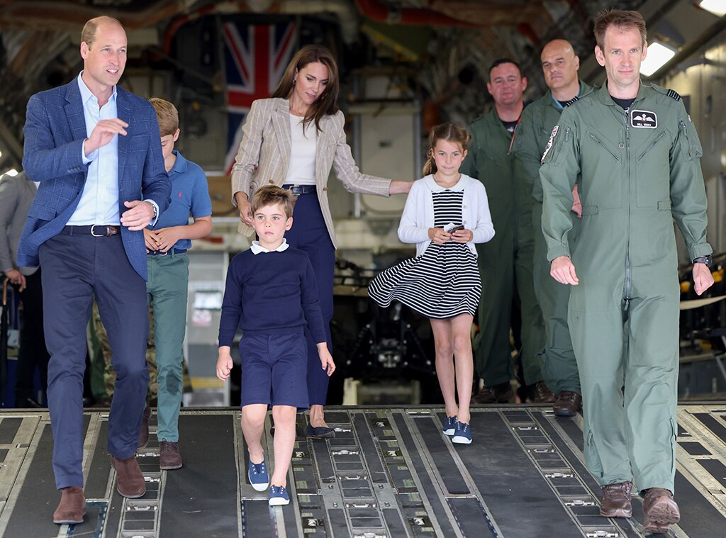 Royal International Air Tattoo: Prince William and Kate Middleton take  Prince George to his first air show | IBTimes UK