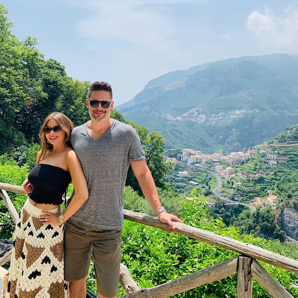 Joe Mangiello, Sofia Vergara, Summer, Italy 2022