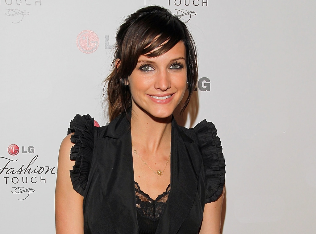 Ashlee Simpson, 2010