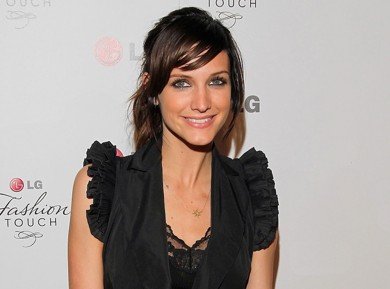 Ashlee Simpson, 2010