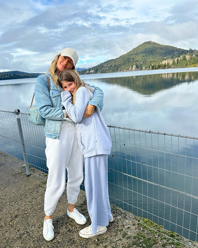Photos from Gisele Bündchen's Birthday Celebration With Daughter Vivian ...