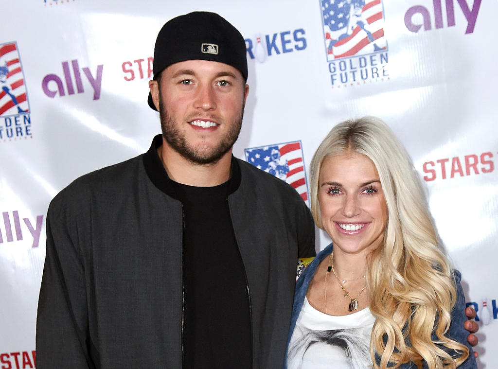 https://akns-images.eonline.com/eol_images/Entire_Site/2023625/rs_1024x759-230725101636-1024-Matt-and-Kelly-Stafford-red-carpet.jpg?crop=1024%3A759%3Bcenter%2Ctop&fit=around%7C1024%3A759&output-quality=90