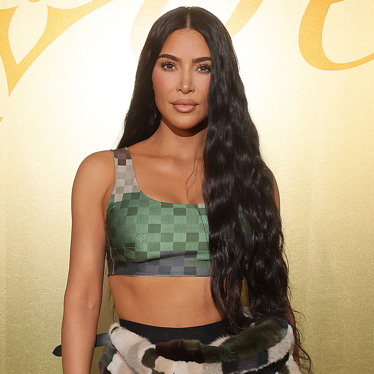 Kim Kardashian Debuts Bangin’ New Look at Star-Studded Event