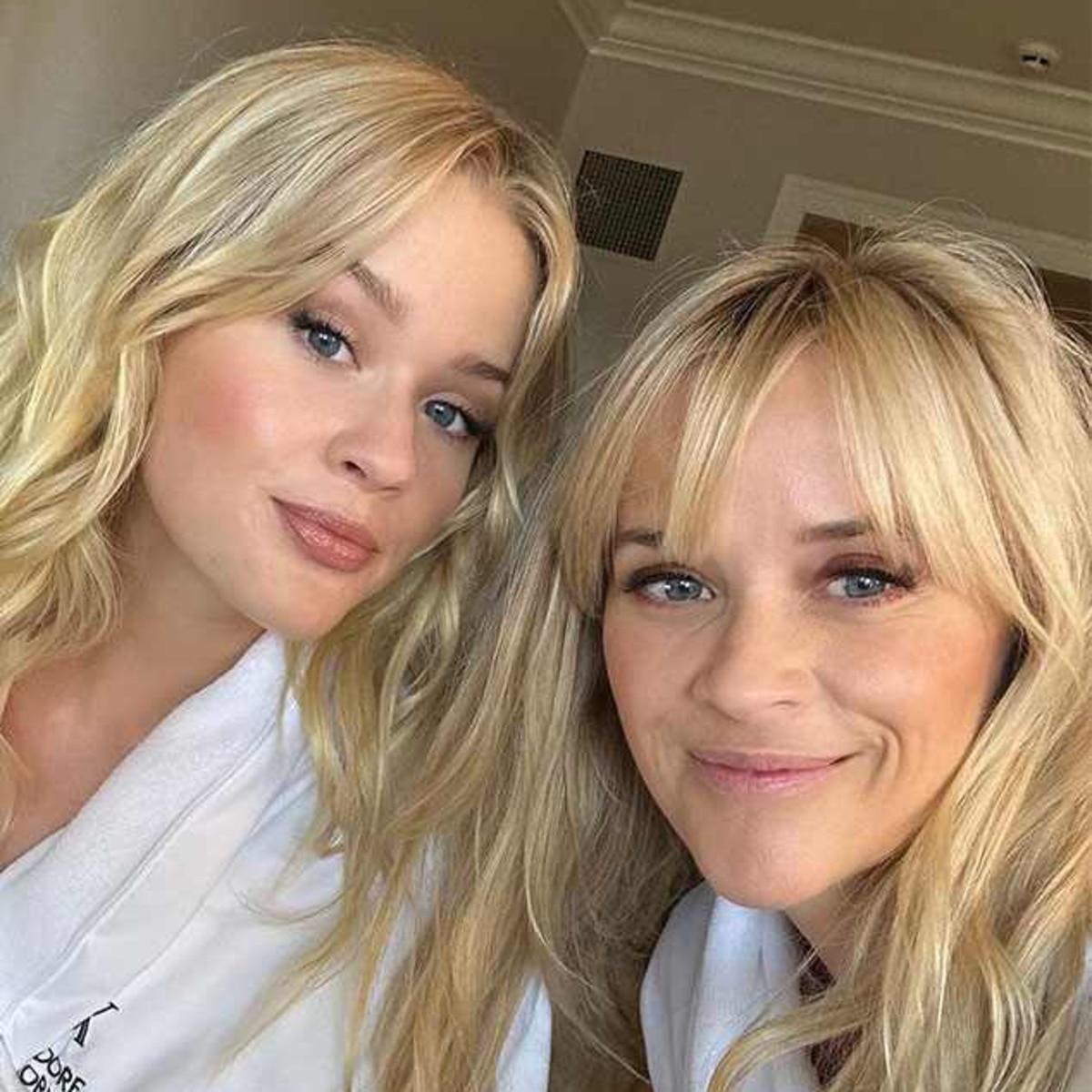 Reese Witherspoon’s Daughter Ava Phillippe Details “Intense” Anxiety