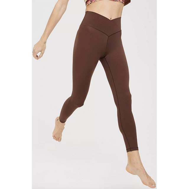 BEFORE YOU PURCHASE Aerie Offline Leggings + Sports Bra: A Review 